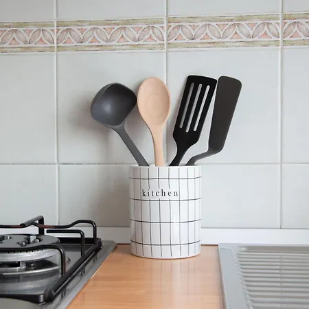 Di Design - Metro Re Di * Rome