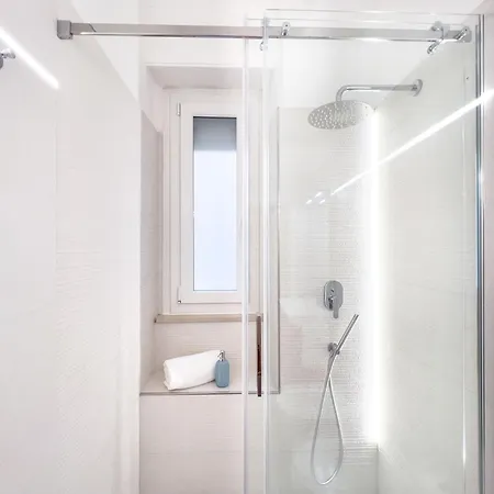 Apartment Di Design - Metro Re Di *